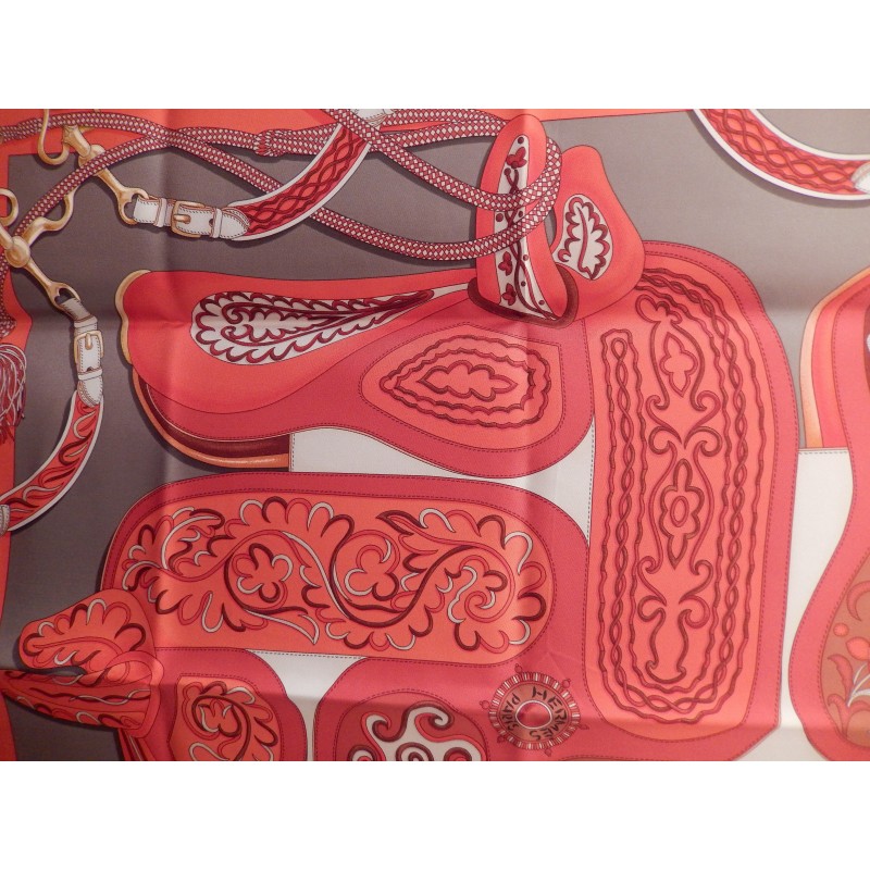 Foulard Hermès Festival En Soie Multicolore - Occasion, Modèle Collector