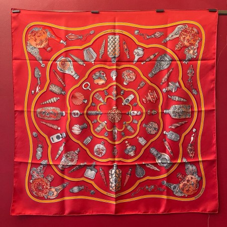 Carré foulard Hermès Flacons... Qu'importe le flacon