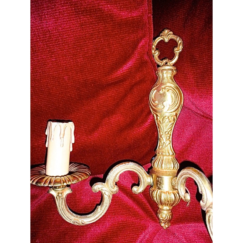 Applique en bronze, style transition