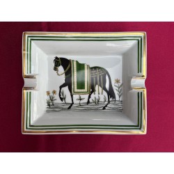 Cendrier, vide-poche Hermès...