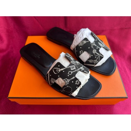 Sandales Hermès modèle Oran