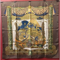 Carré foulard Hermès...