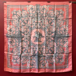 Carré foulard Hermès Les...