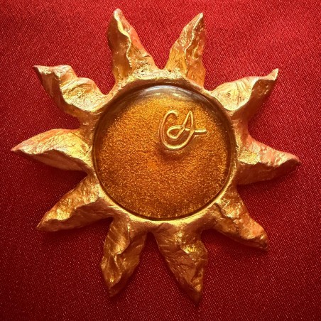 Broche Christian Lacroix Soleil coeur résine gold